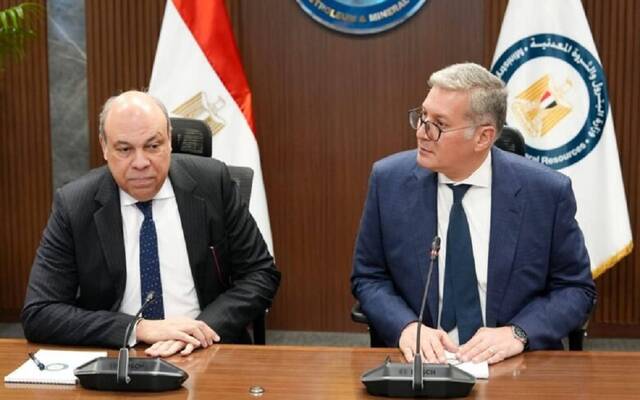 وزيرا البترول والطيران يبحثان إنتاج وقود الطائرات المستدام "SAF" في مصر