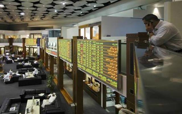 DFM gains on banks after 3 red sessions