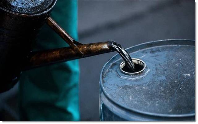 النفط يواصل مكاسبه متخطيا 105 دولار إثر الغزو الروسي لأوكرانيا