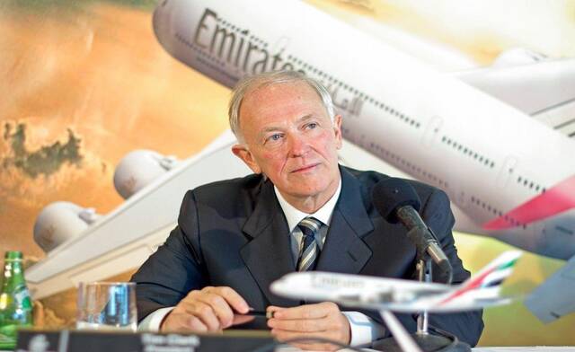 تيم كلارك رئيس شركة طيران الإمارات