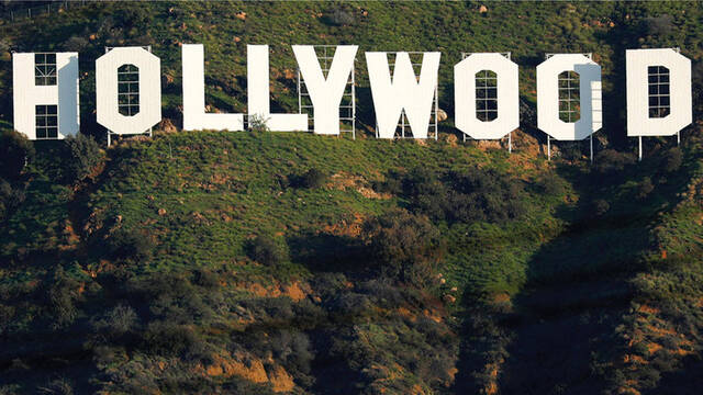 فاينانشيال تايمز: هوليوود تغلق أبوابها لأول مرة منذ ستة عقود بسبب إضراب الممثلين