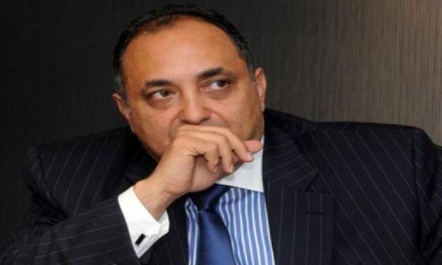 رجل الأعمال منصور عامر