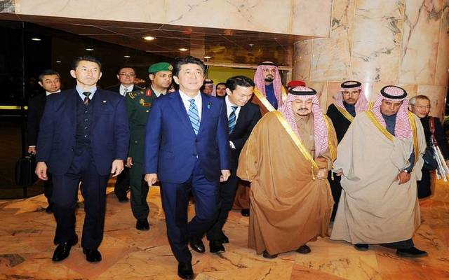رئيس وزراء اليابان يصل الرياض في زيارة رسمية