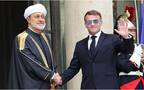 السلطان هيثم بن طارق سلطان مع الرئيس الفرنسي إيمانويل ماكرون