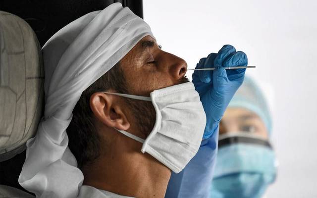 أفادت وزارة الصحة الإماراتية بشفاء 776 حالة جديدة لمصابين بفيروس كورونا المستجد "كوفيد - 19" خلال ساعة