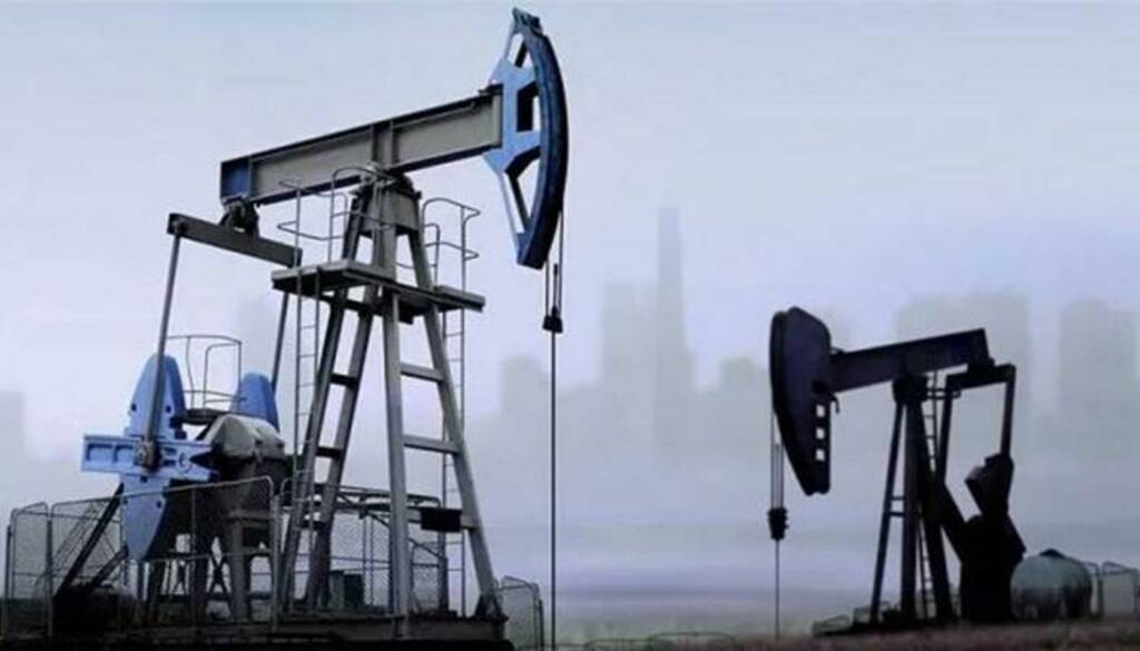انخفاض مخزونات النفط الأمريكية بـ1.4 مليون برميل