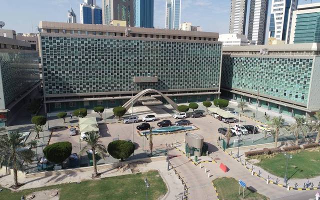 بلدية الكويت تغلق محلاً تجارياً وتحرر 79 مخالفة