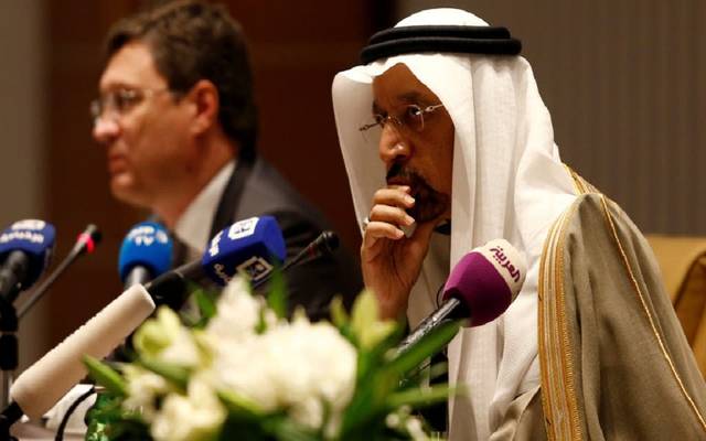 السعودية وروسيا يناقشان خيارات تمديد اتفاق خفض إنتاج النفط