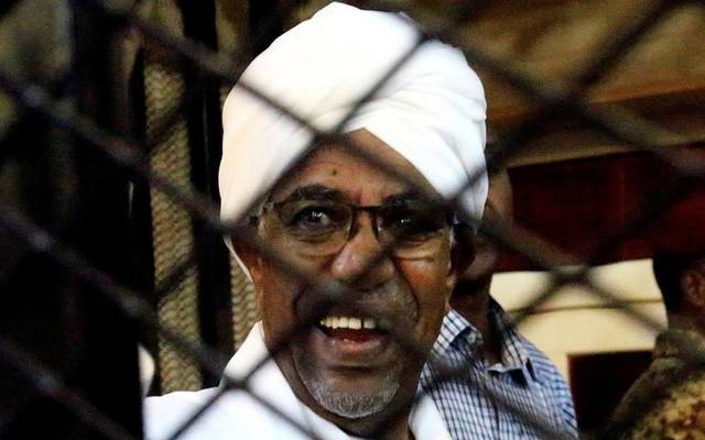 محكمة سودانية تنطق بحكمها النهائي في قضية "البشير" ديسمبر المقبل