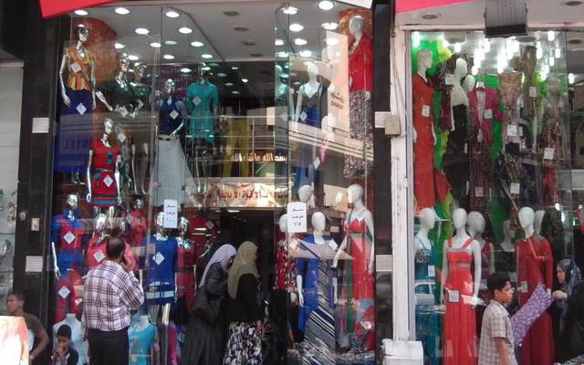 مصر.. الركود يسيطر على سوق الملابس الجاهزة رغم الأوكازيون الشتوي