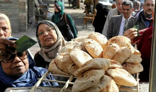 وزير التموين: عدم المساس بسعر رغيف الخبز المُدعم بمصر بعد تحريك أسعار السولار