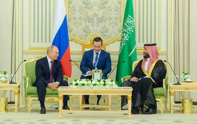 ولي العهد والرئيس الروسي