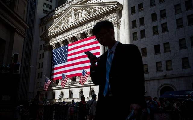 محلل يحذر من موجة هبوط قادمة في الأسهم الأمريكية