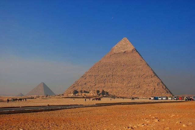 Egypt extends rent exemption for coffee shops at tourist sites