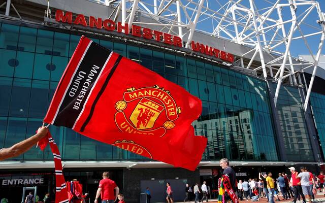 قطر تسحب عرضها لشراء نادي "مانشستر يونايتد"