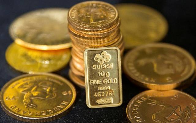 Gold set for 2019’s best week before US job data