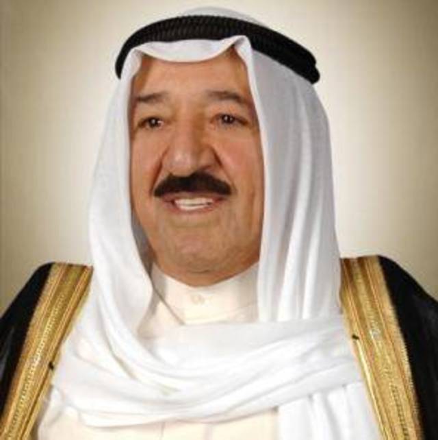 سمو أمير البلاد يقبل استقالة الحكومة