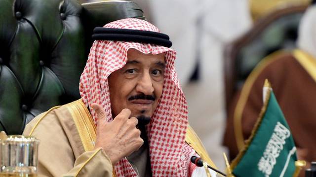 King Salman sacks head of civil aviation authority