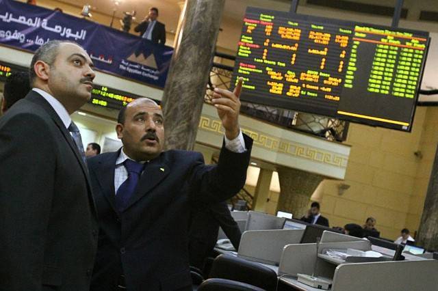 البورصة المصرية تخسر 10 مليارات جنيه.. و"EGX30" يفقد 400 نقطة فى 4 جلسات