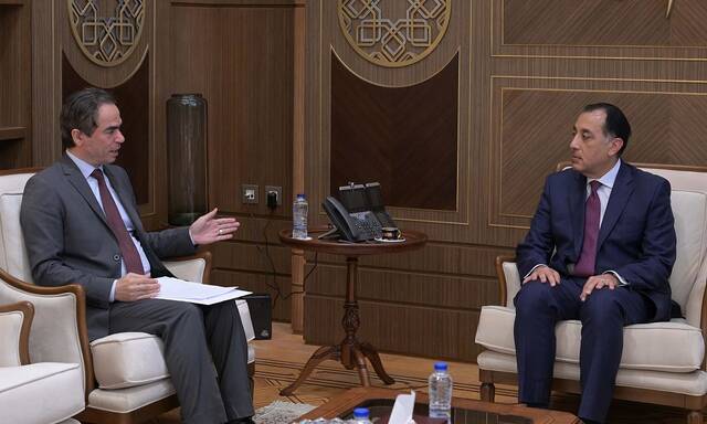 رئيس "الوطنية للإعلام" يستعرض مشروعات استثمارية لتوفير عوائد لـ"ماسبيرو"