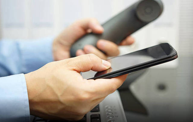 زيادة المنتفعين بالهواتف في عُمان خلال نوفمبر