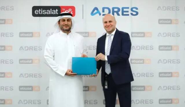 Esam Mahmoud, SVP, SMB, etisalat by e& and Moath Maqbol, General Manager of ADRES.