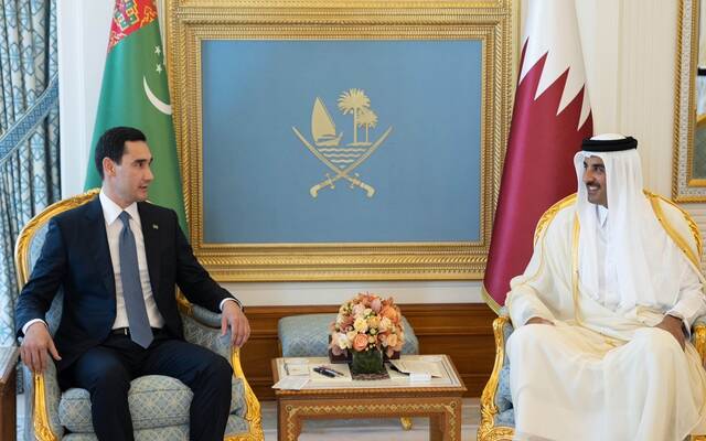 جانب من اللقاء بين أمير دولة قطر والرئيس التركماني
