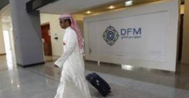 "الأجانب" و"المؤسسات" يواصولون الضغط في "دبي"