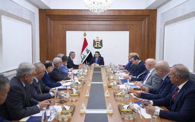 جانب من  الاجتماع الدوري الخاص بمتابعة مشاريع قطاعي النفط والغاز في العراق