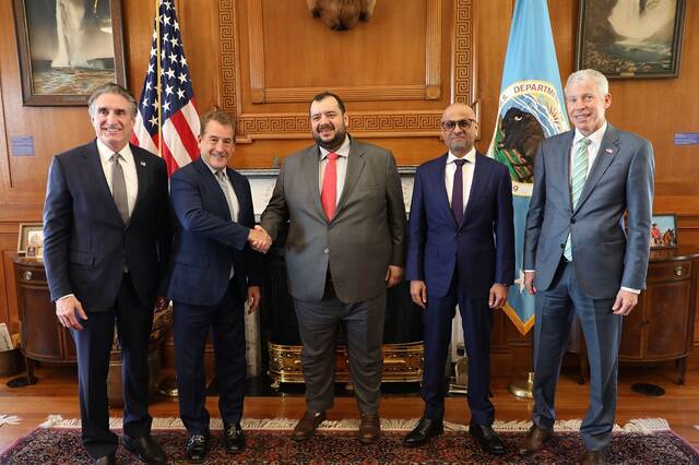 جانب من اللقاء