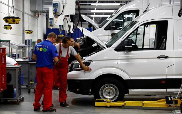 European industrial output falls more than forecast in January