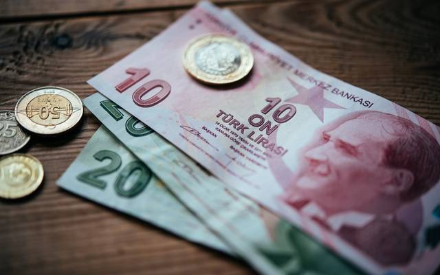 الليرة التركية ترتفع لليوم العاشر وتربح 10% في أسبوعين