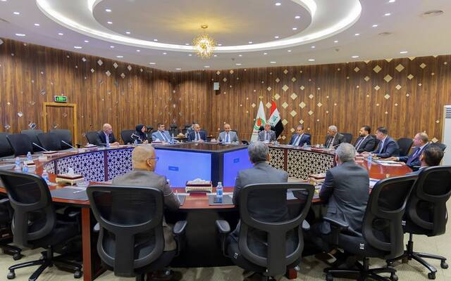 وزير النفط يترأس اجتماع العمليات القيادي