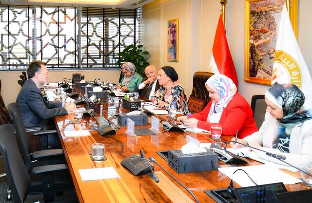 مصر وكندا تبحثان تعزيز التعاون في تحقيق التحول الأخضر