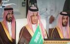 وزير السياحة السعودي أحمد الخطيب خلال اجتماع وزراء السياحة في دول مجلس التعاون