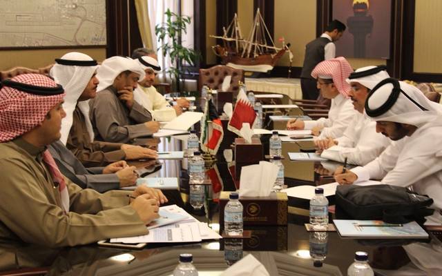 قطر تبحث تعزيز التعاون المشترك بمجالات الطيران المدني مع الكويت