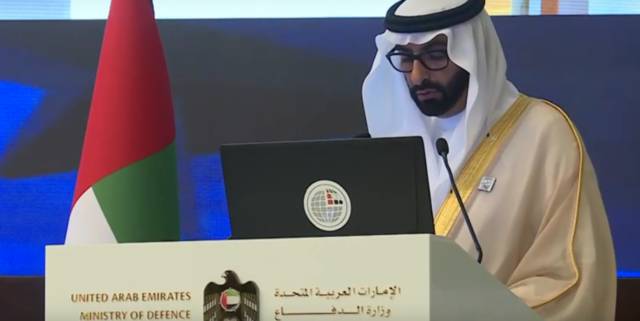 الدفاع: الإمارات الأولى في الشرق الأوسط بتقنية المعلومات الرقمية
