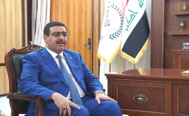 وزير التجارة العراقي أثير الغريري