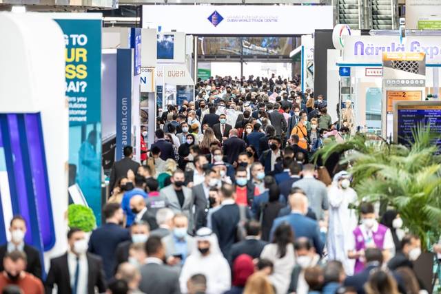 دبي تشهد إبرام صفقات تجارية بقيمة 2.8 مليار درهم خلال معرض آراب هيلث 2022