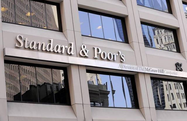 "ستاندرد آند بورز" تتوقع نمو الاقتصاد العماني وزيادة حجم الاستثمار