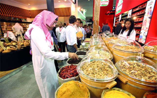 568 مصنعاً ينتجون 5.96 مليون طن من الأغذية والمشروبات بالإمارات