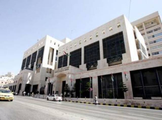 580 مليون دينار منح ومساعدات تلقتها الموازنة منذ بداية العام