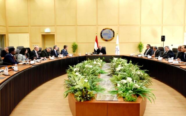 مصر تبحث مع البنك الدولي مشروعات مشتركة في مجالي الصناعة والنقل
